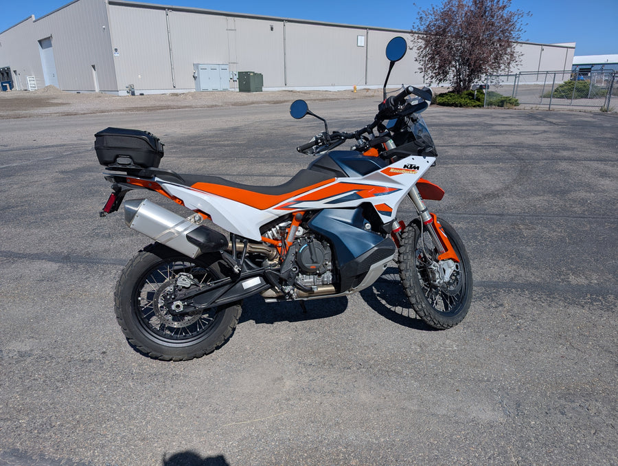 2023 KTM 890 Adventure R