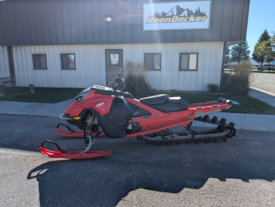 2023 Lynx Shredder RE 3900 850 E-TEC Turbo R PowderMax Light 3.0" SHOT w/ 10.25" Touchscreen