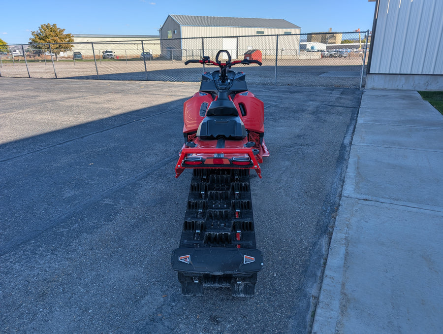 2022 BRP LYNX Boondocker 850